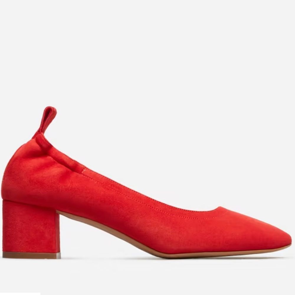 Everlane The Italian Leather Day Heel in cherry Red Suede NEW size 8.5